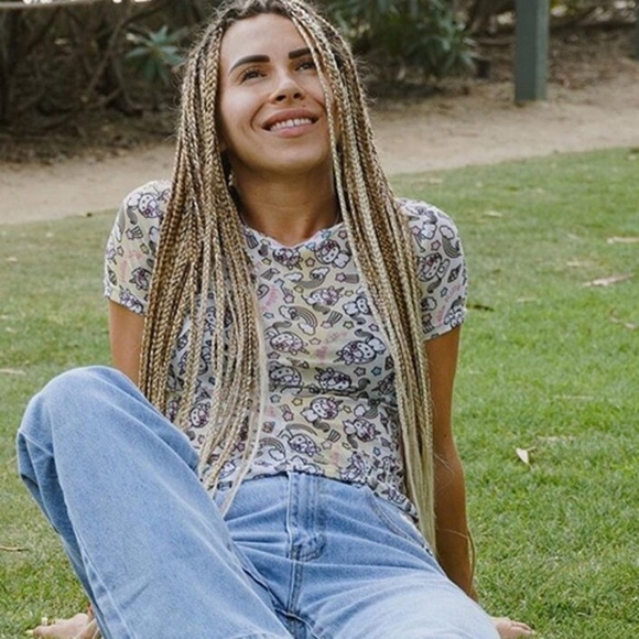 Hello Kitty Blouse - Picture 2 of 6